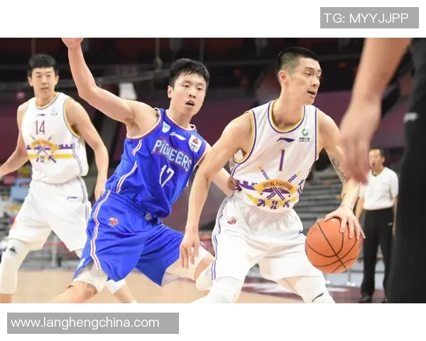 数据揭示：三分王本赛季表现起伏不定