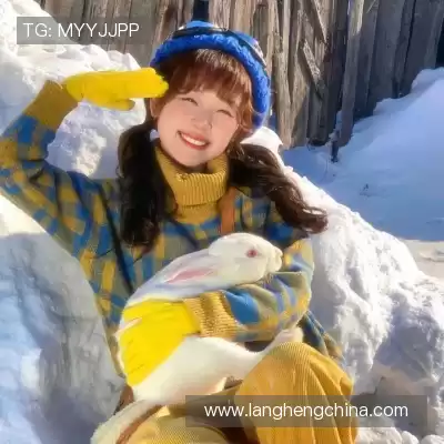 蒙倩群